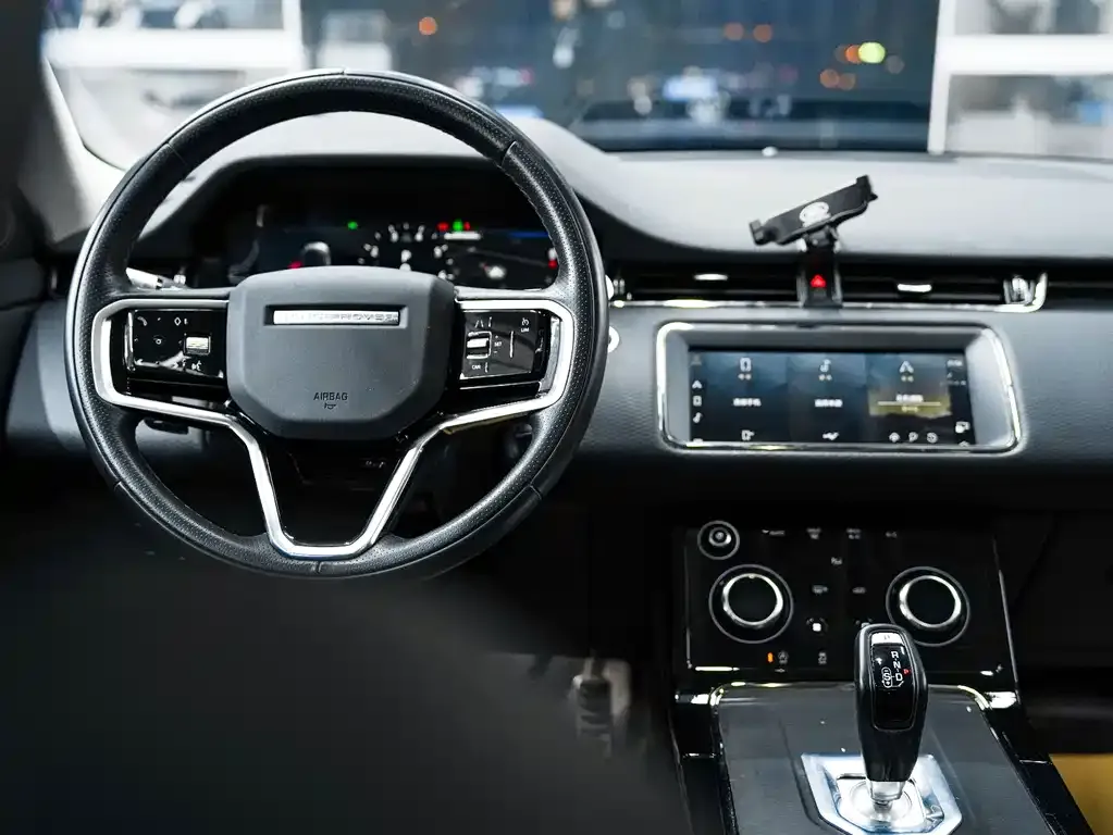 Land Rover Evoque 2023 из CN, фото 7