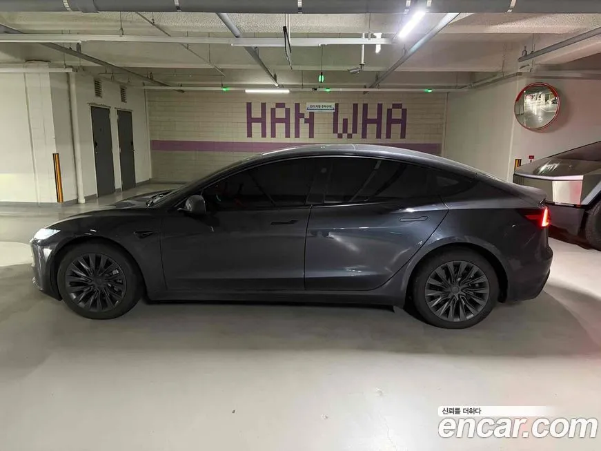 Tesla Model 3 2025 из KR, фото 3