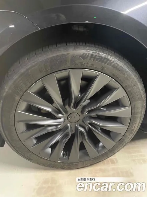 Tesla Model 3 2025 из KR, фото 5