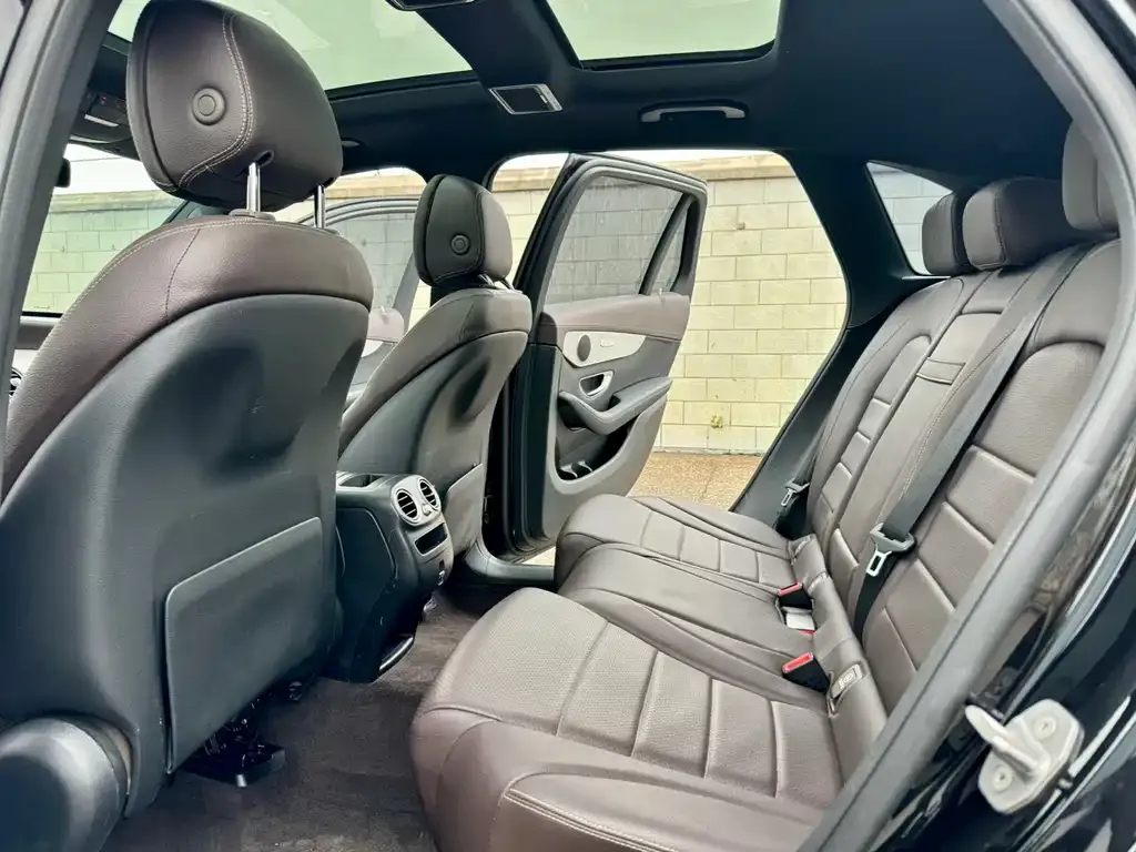 Mercedes-Benz GLC 2021 из CN, фото 3