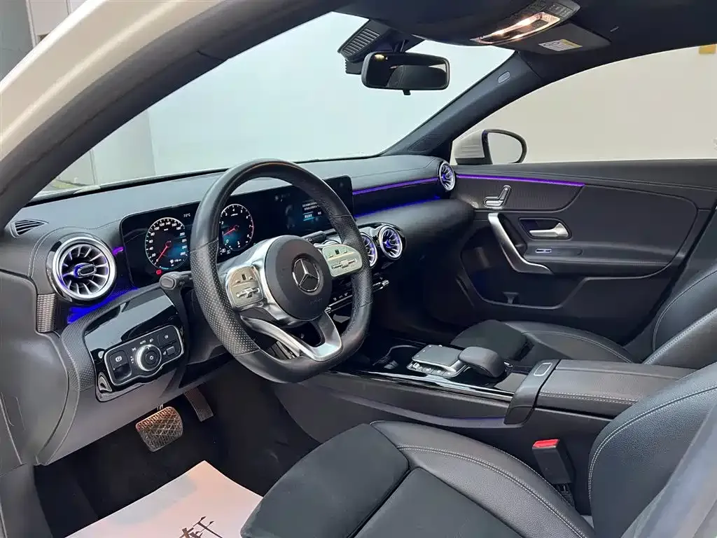Mercedes-Benz A-Class 2023 из CN, фото 6