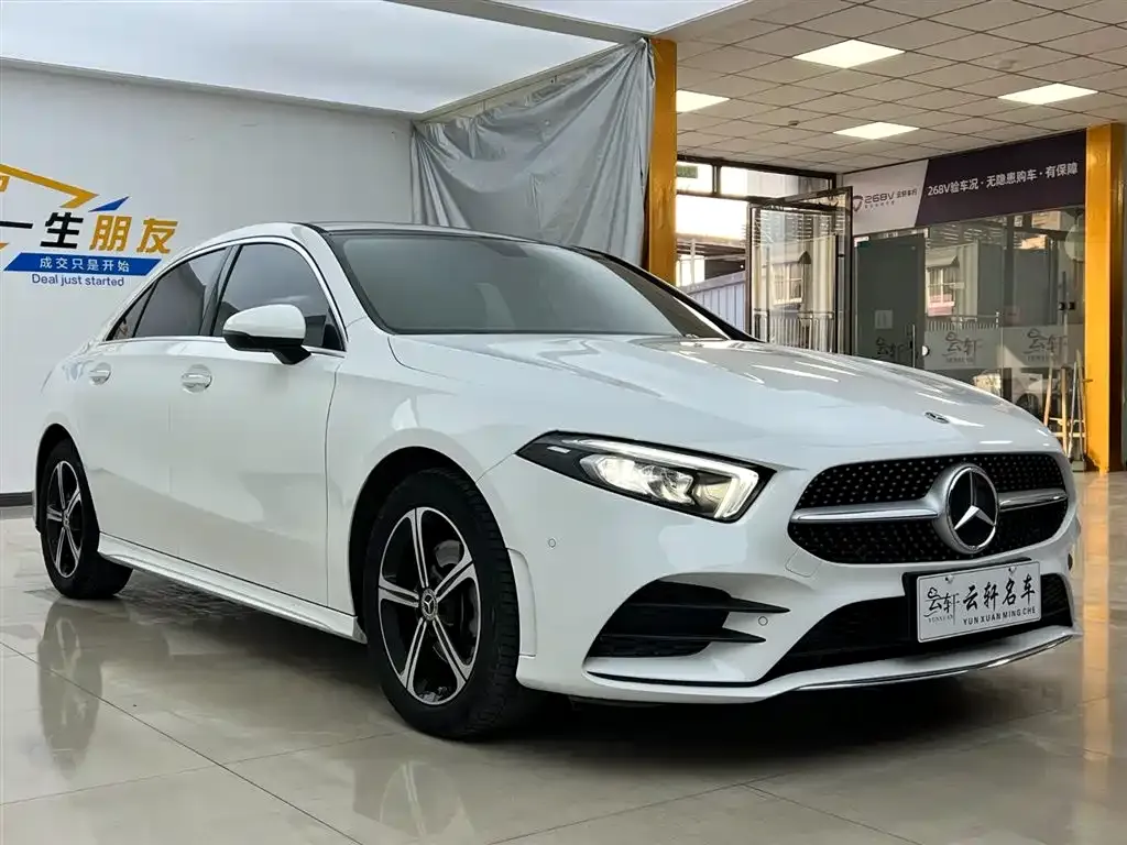 Mercedes-Benz A-Class 2023 из CN, фото 5