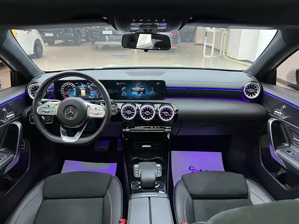 Mercedes-Benz A-Class 2023 из CN, фото 7