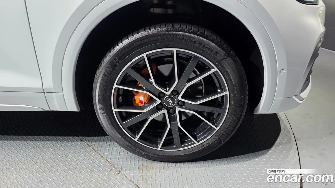 Audi Q5 2022 из KR, фото 4