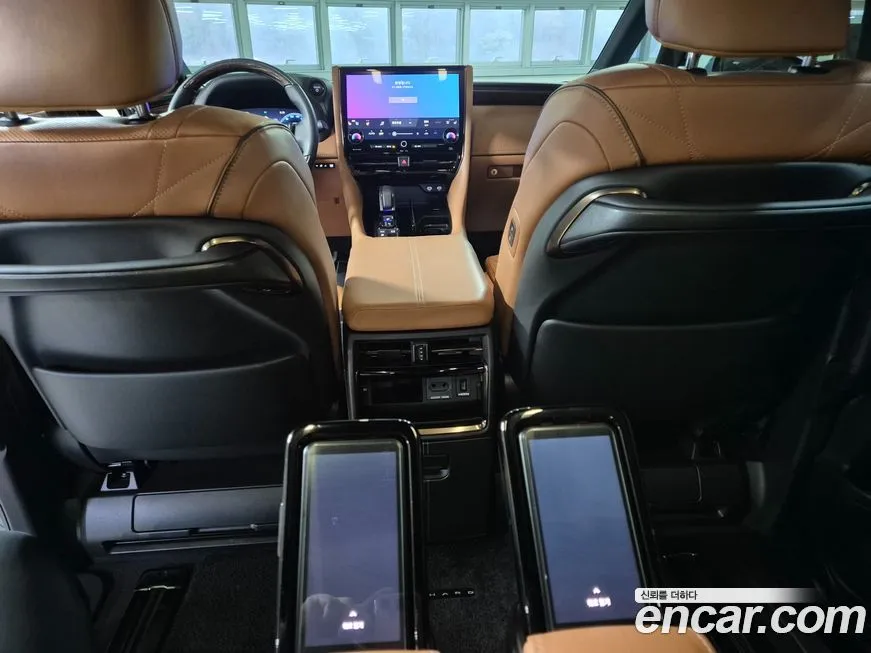 Toyota Alphard — фото 5