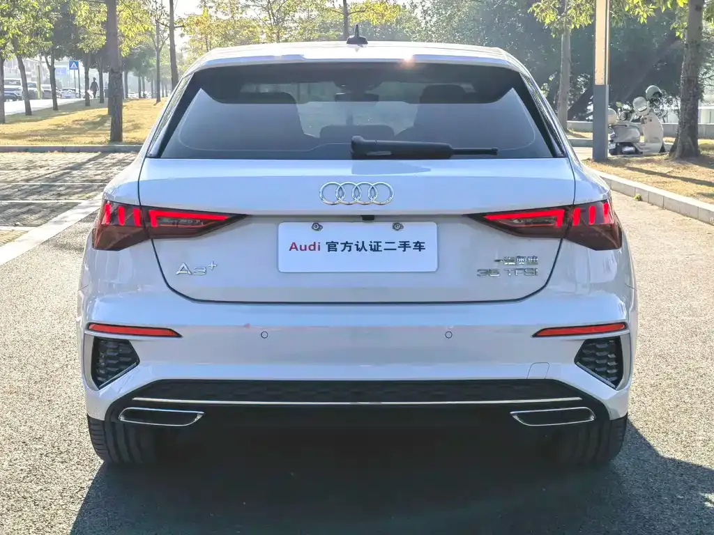Audi A3 2024 из CN, фото 7