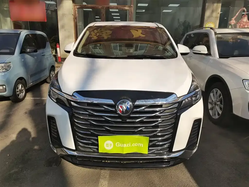 Buick GL8 2023 из CN, фото 8