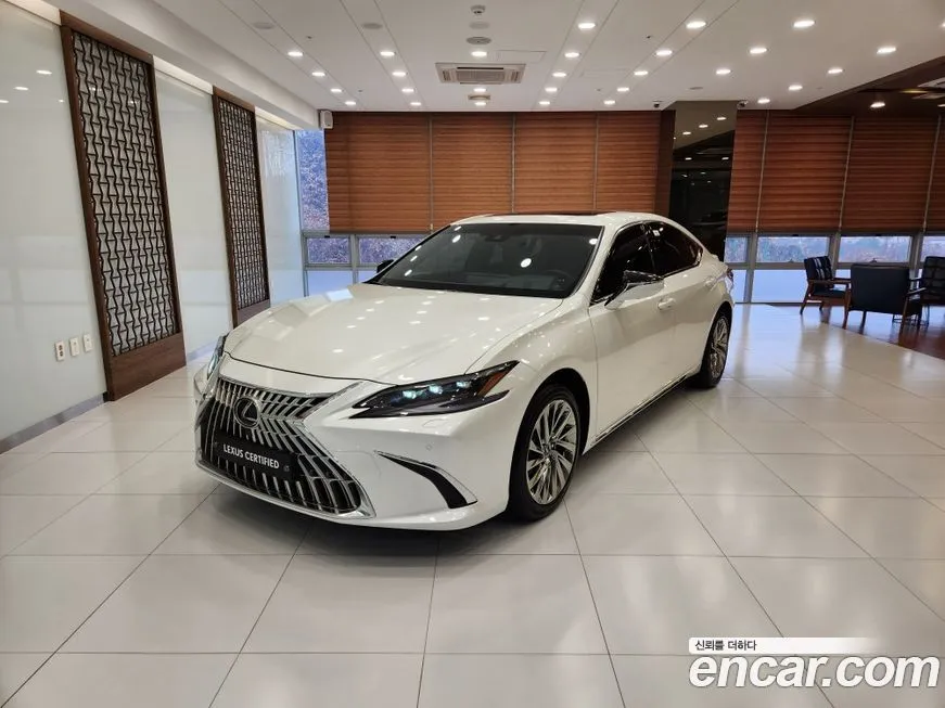 Lexus ES 2026 из KR, фото 1