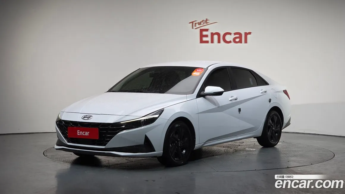 Hyundai AVANTE 2023 из KR, фото 1