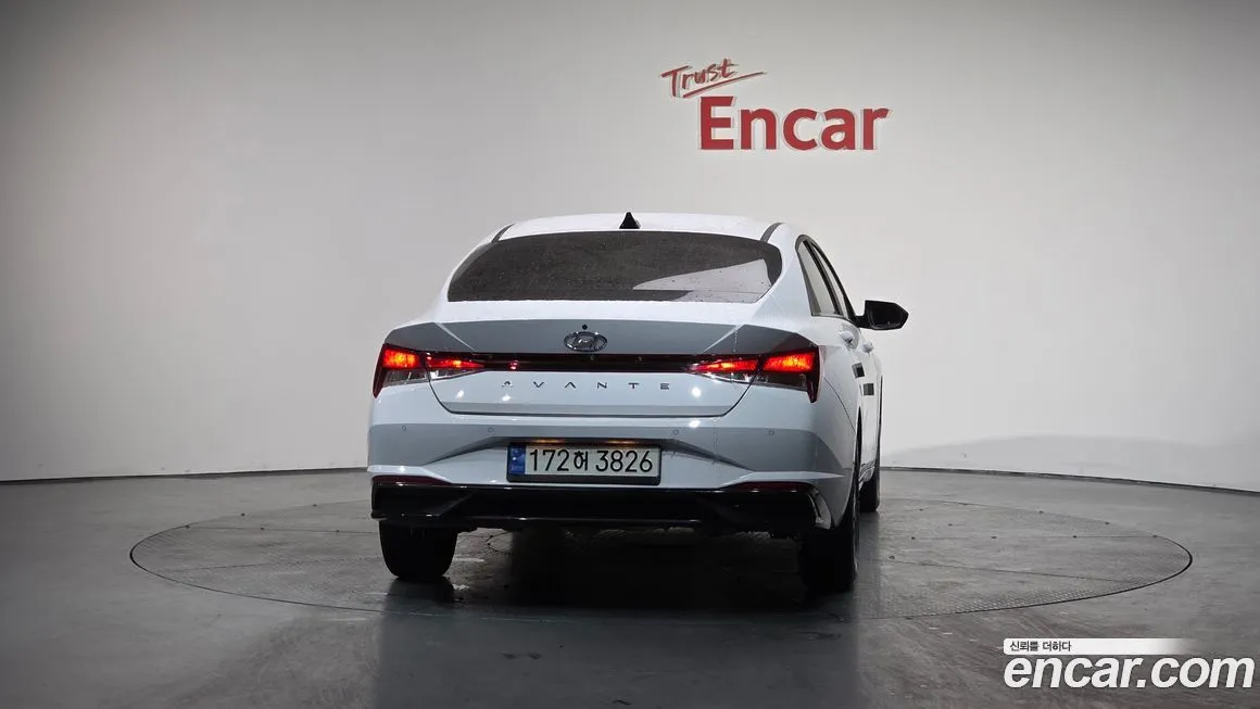 Hyundai AVANTE 2023 из KR, фото 3