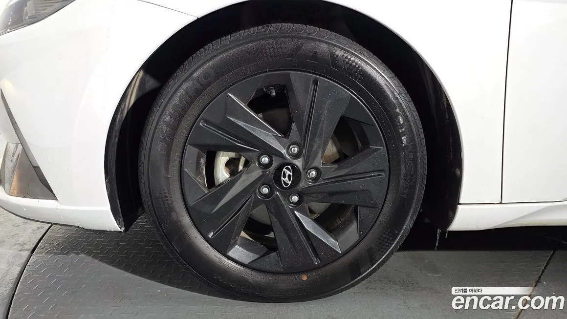 Hyundai AVANTE 2023 из KR, фото 8