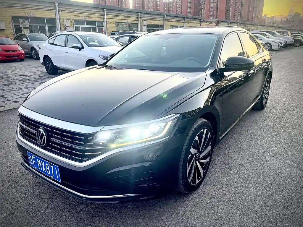 Volkswagen Passat 2022 из CN, фото 1