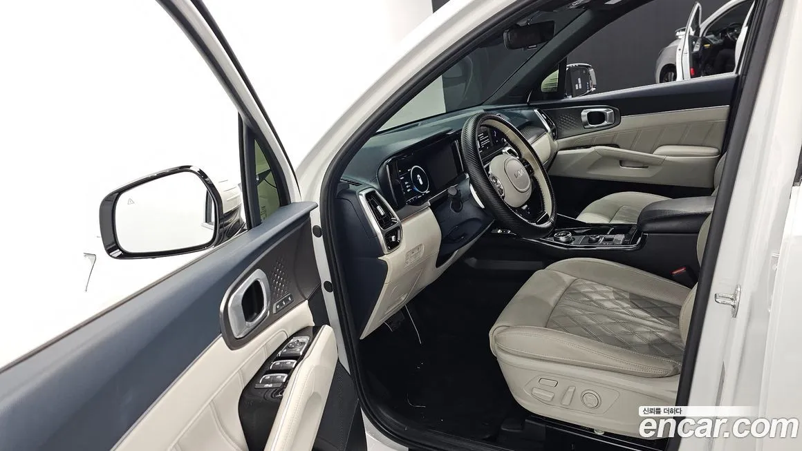 Kia Sorento 2023 из KR, фото 2
