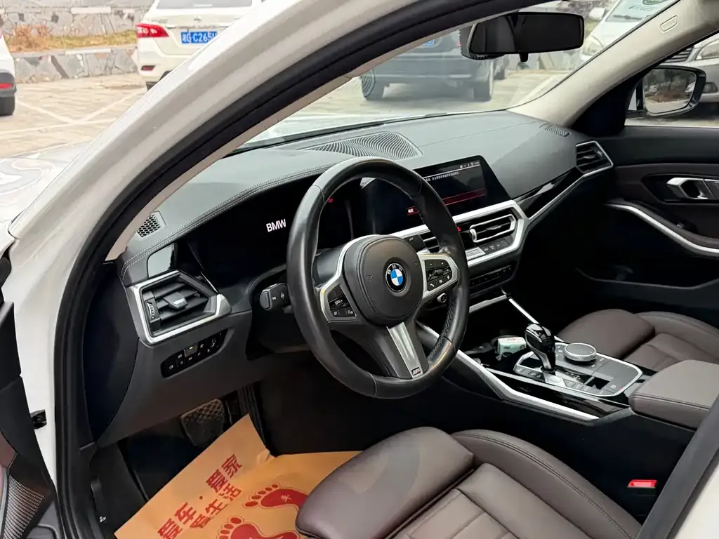 BMW 3 Series 2021 из CN, фото 4