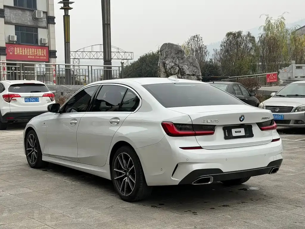 BMW 3 Series 2021 из CN, фото 9