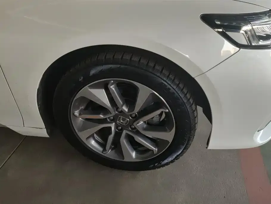 Honda Inspire 2021 из CN, фото 2