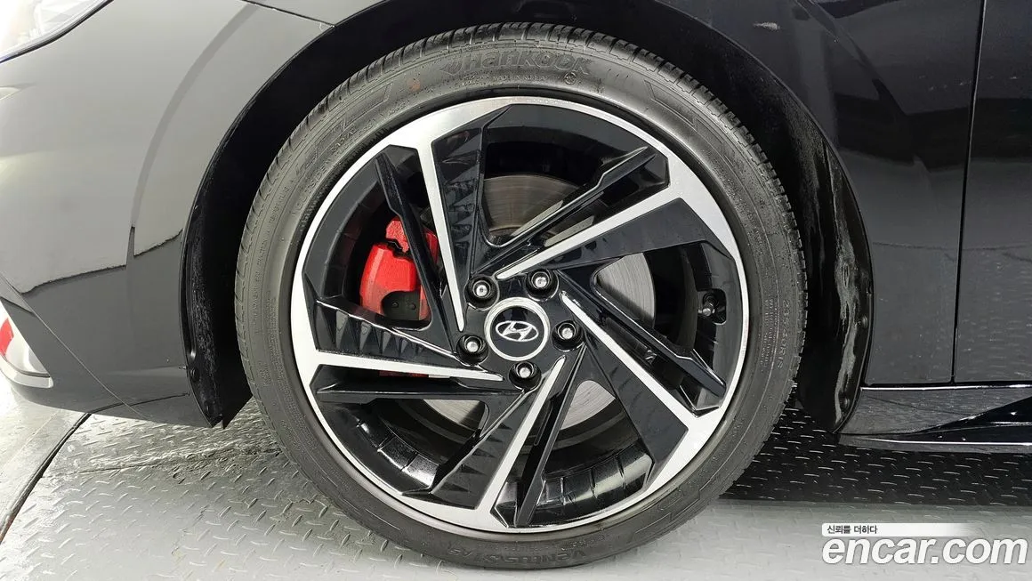 Hyundai AVANTE — фото 10