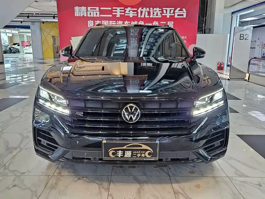Volkswagen Touareg 2023 из CN, фото 10