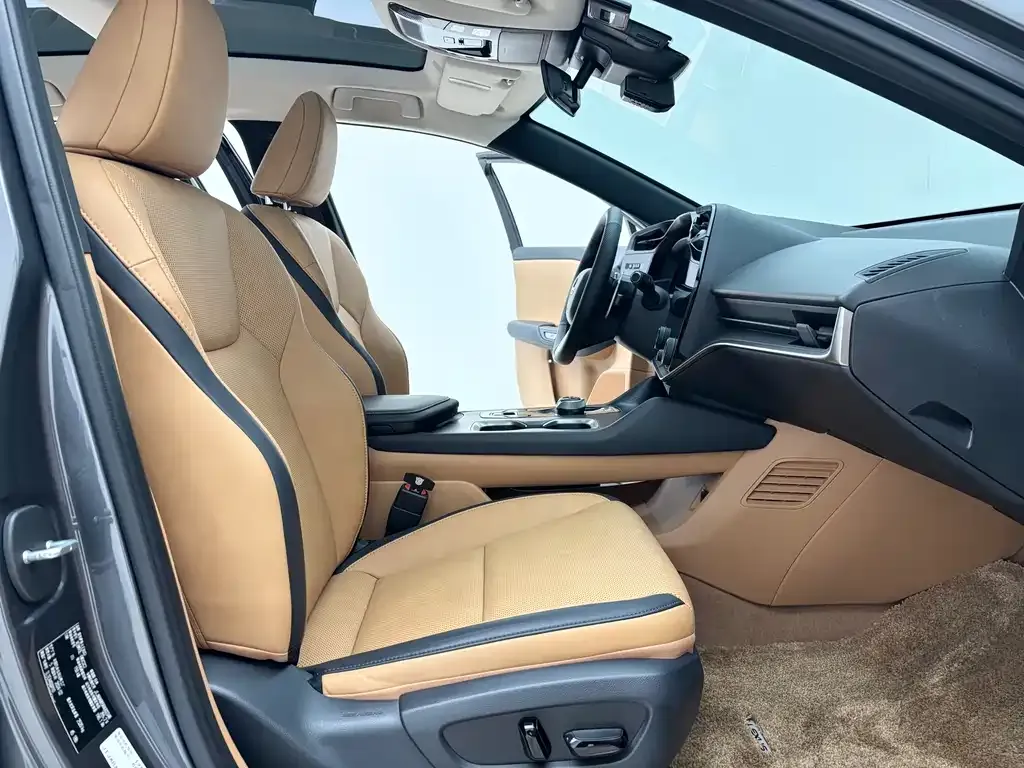Lexus RZ 2024 из CN, фото 9