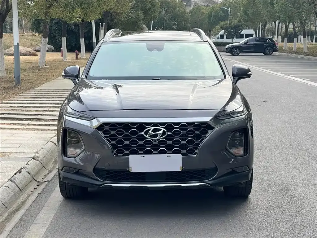 Hyundai Santa Fe 2022 из CN, фото 4