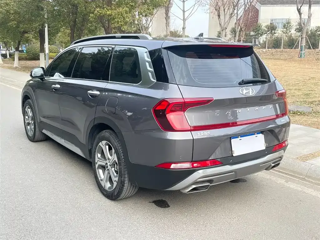 Hyundai Santa Fe 2022 из CN, фото 10