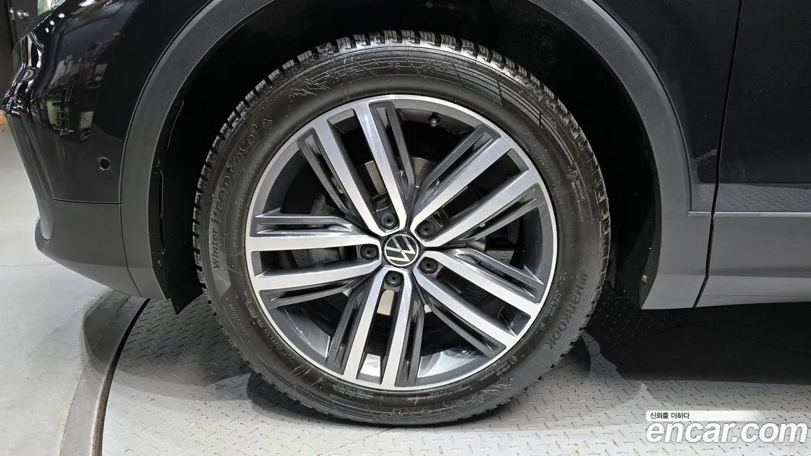 Volkswagen Tiguan 2023 из KR, фото 5