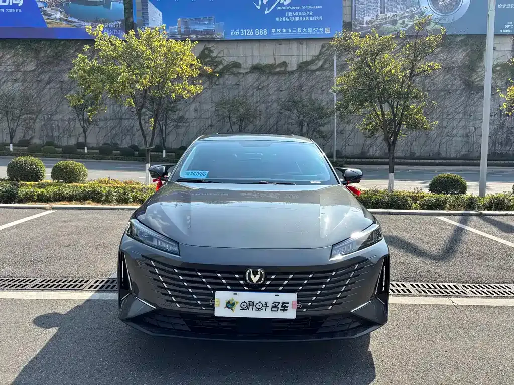 Changan Eado 2025 из CN, фото 4