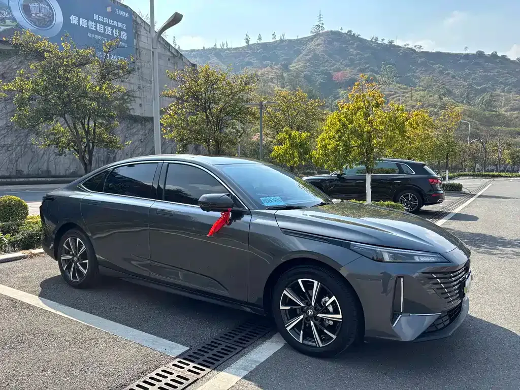 Changan Eado 2025 из CN, фото 5