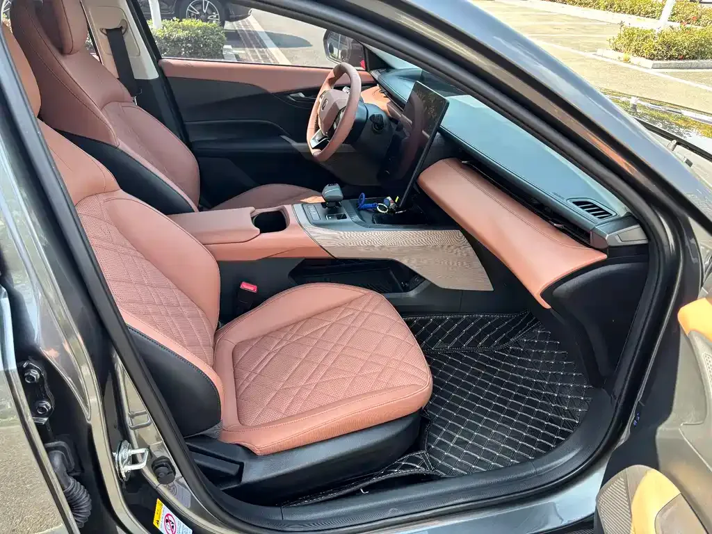 Changan Eado 2025 из CN, фото 9