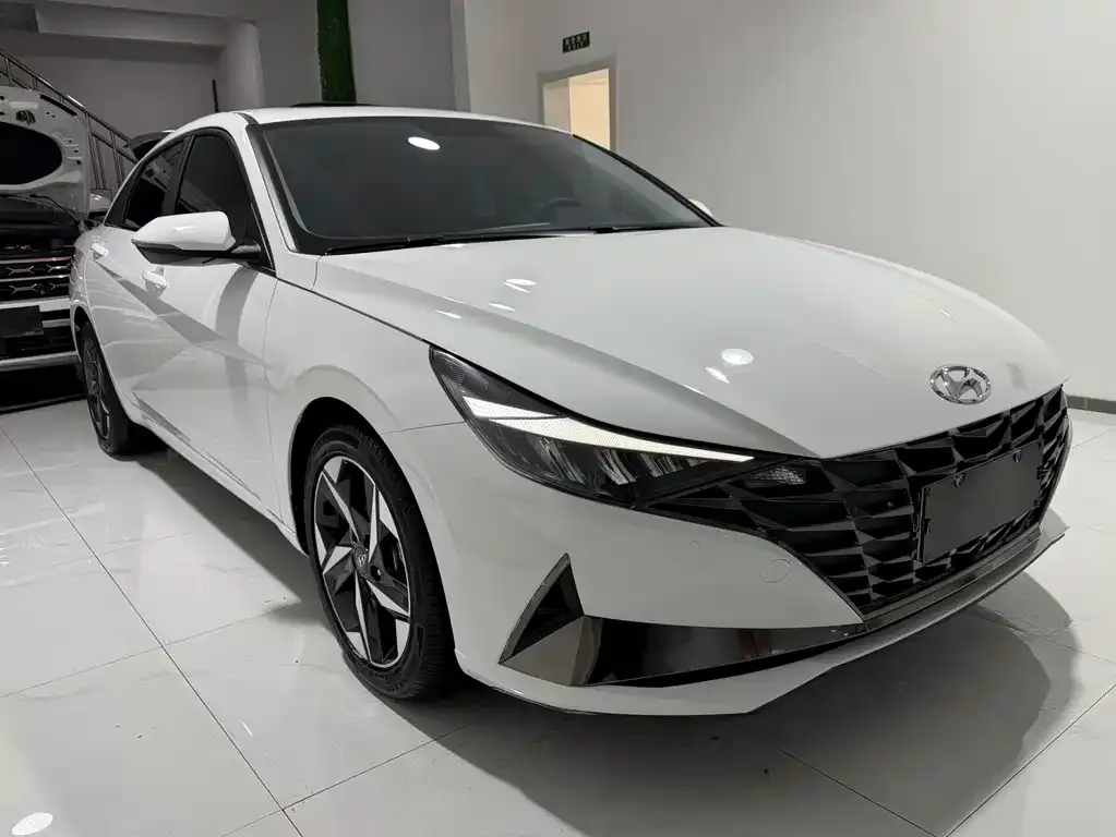 Hyundai Elantra 2022 из CN, фото 5