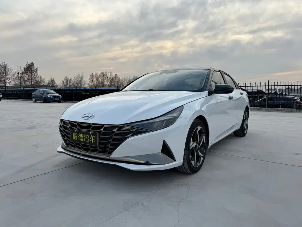 Hyundai Elantra 2021 из CN, фото 1