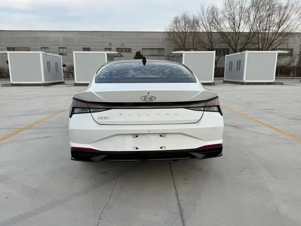 Hyundai Elantra 2021 из CN, фото 9