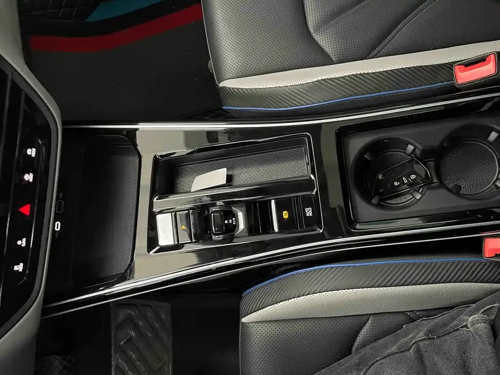 Volkswagen Lamando 2022 из CN, фото 6
