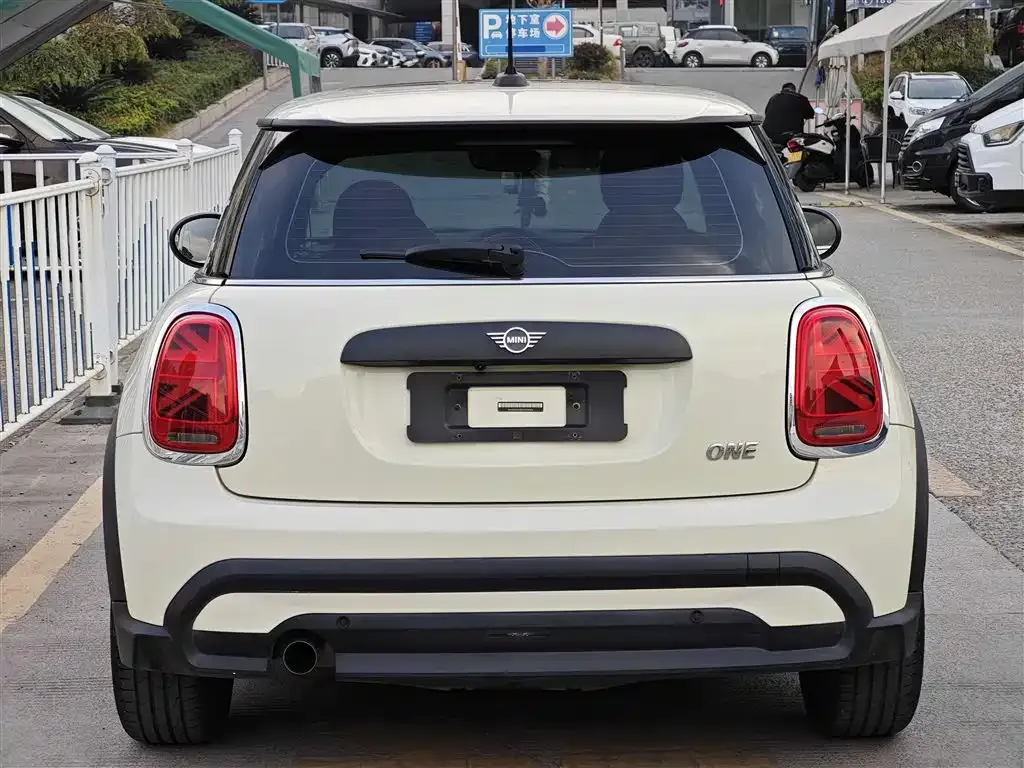 MINI Cooper (3-door) 2022 из CN, фото 10