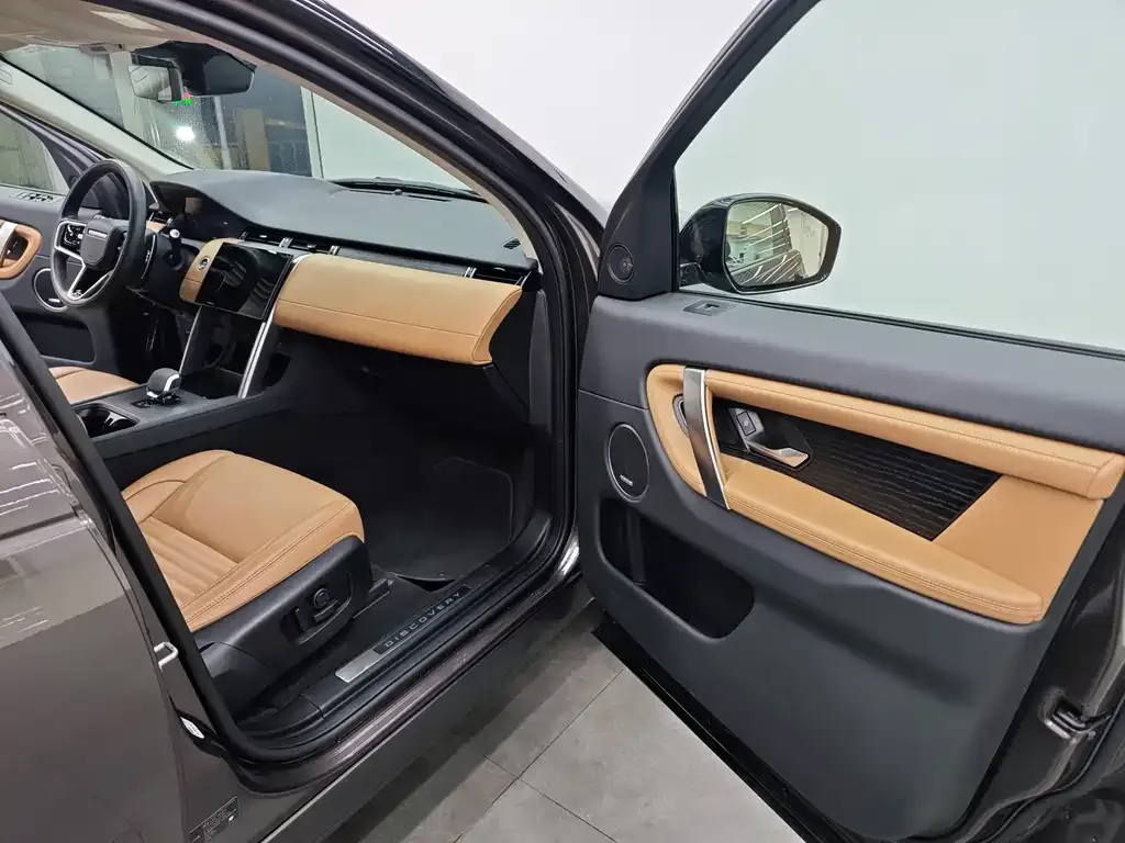 Land Rover Discovery Sport 2023 из CN, фото 10