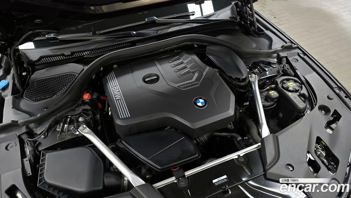 BMW 5-Series 2023 из KR, фото 6