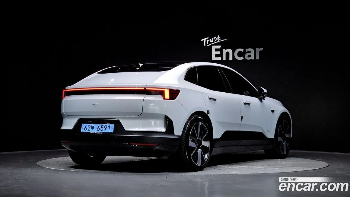 Polestar Polestar 4 — фото 2