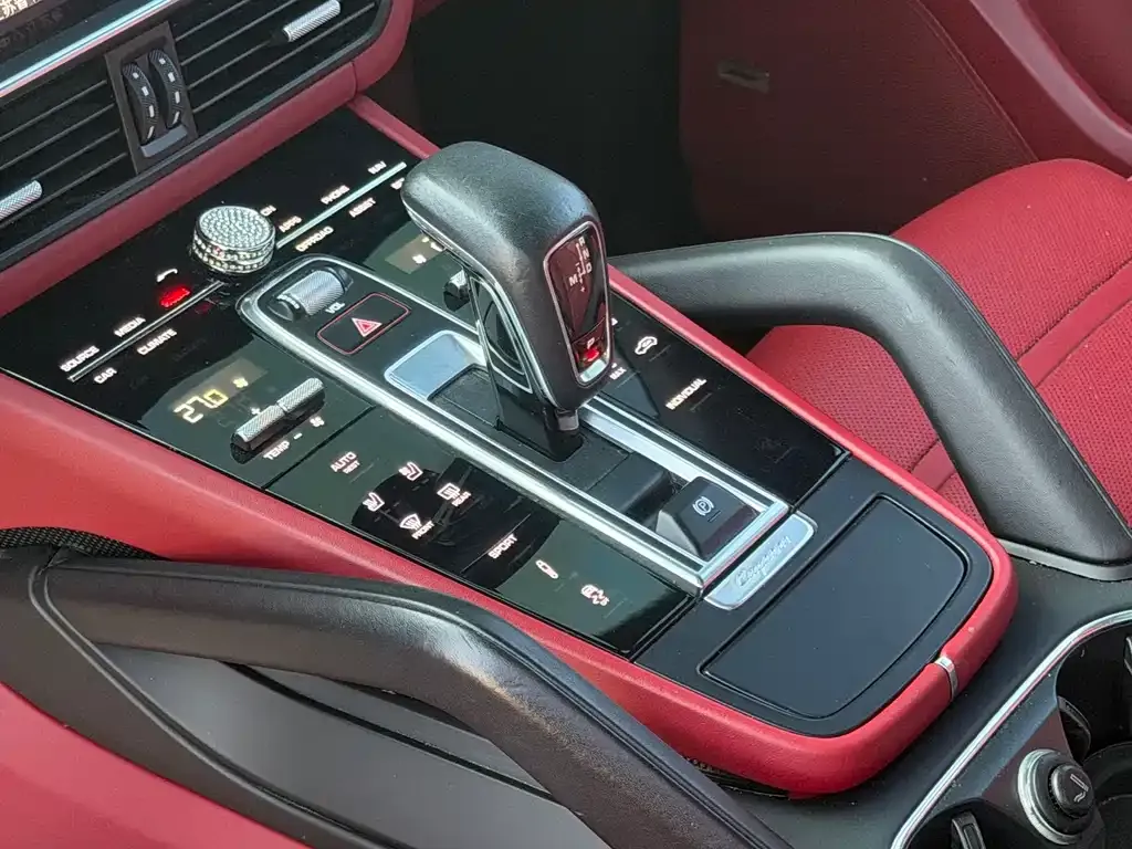 Porsche Cayenne 2021 из CN, фото 10