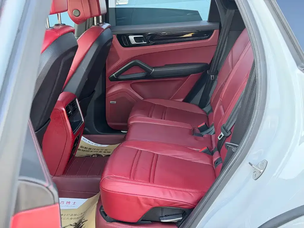 Porsche Cayenne 2021 из CN, фото 6
