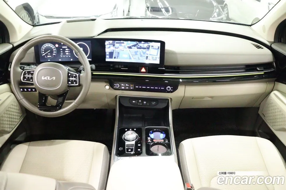 Kia Carnival — фото 10