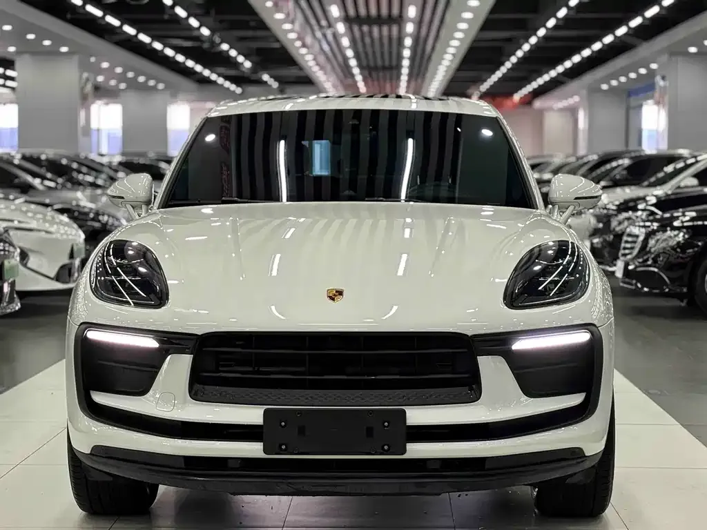 Porsche Macan — фото 5