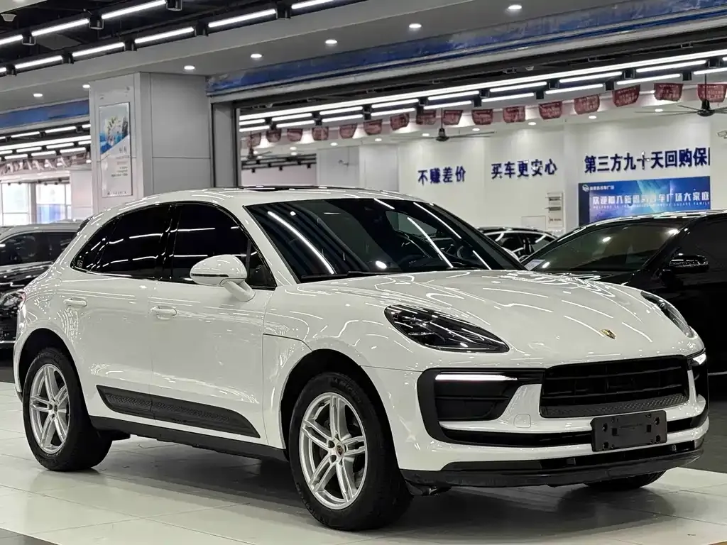 Porsche Macan — фото 8