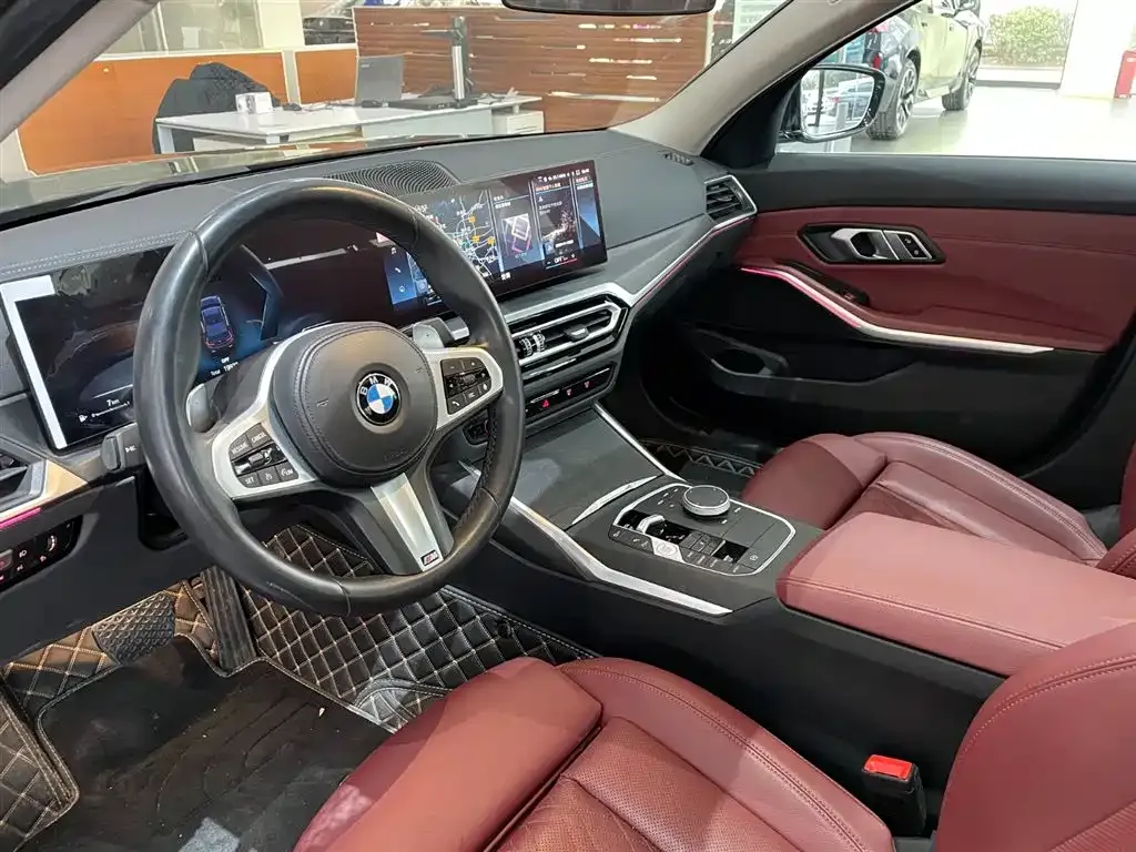 BMW 3 Series 2024 из CN, фото 8