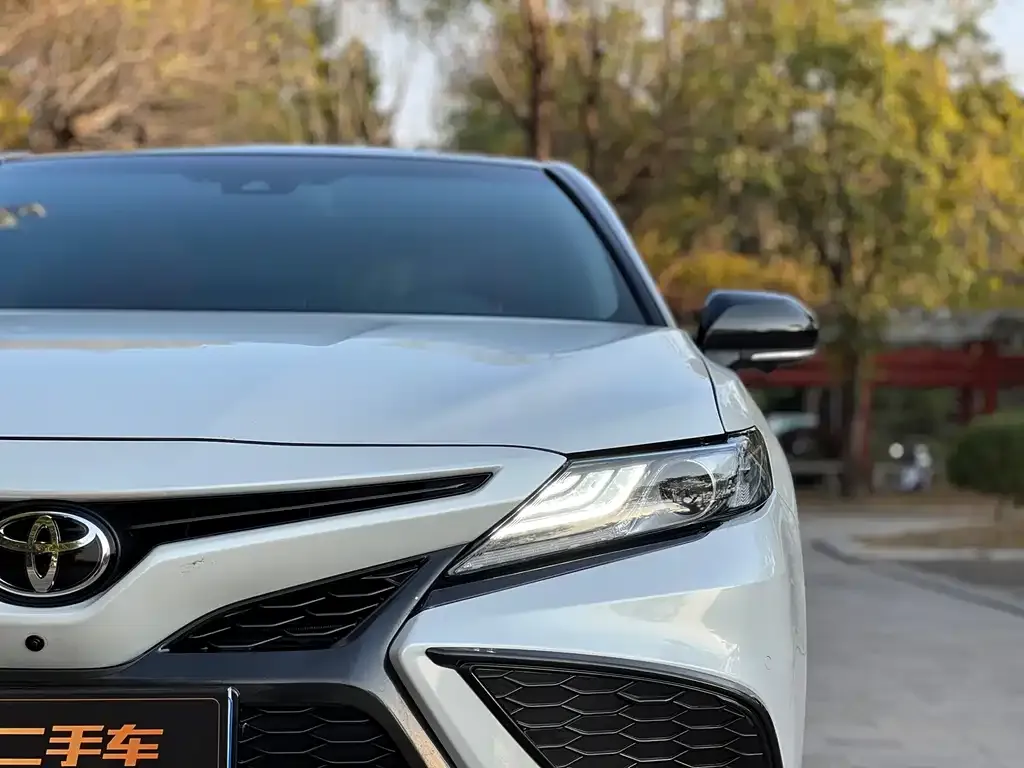 Toyota Camry 2022 из CN, фото 4