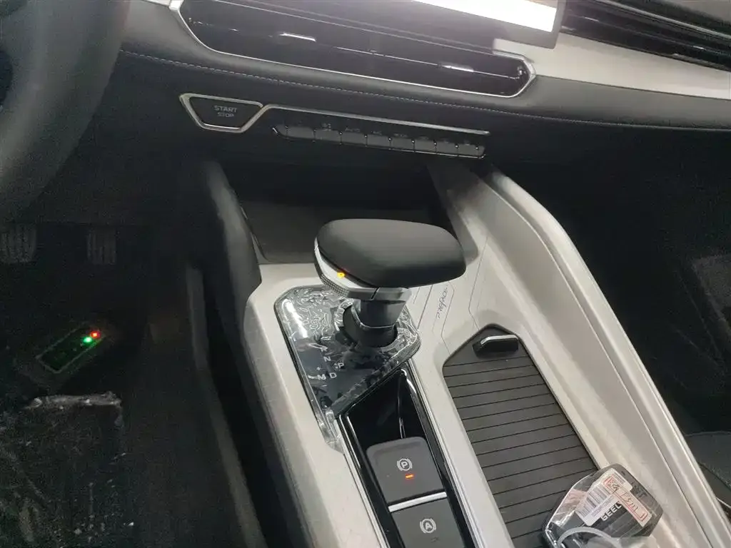 Geely Xingrui 2025 из CN, фото 3