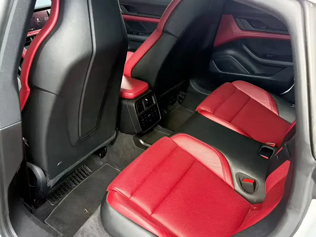 Porsche Taycan 2021 из CN, фото 5