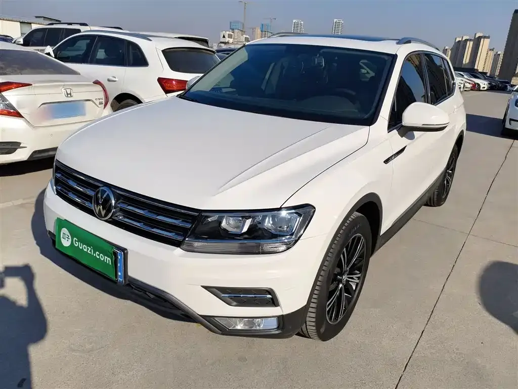 Volkswagen Tiguan L 2021 из CN, фото 1