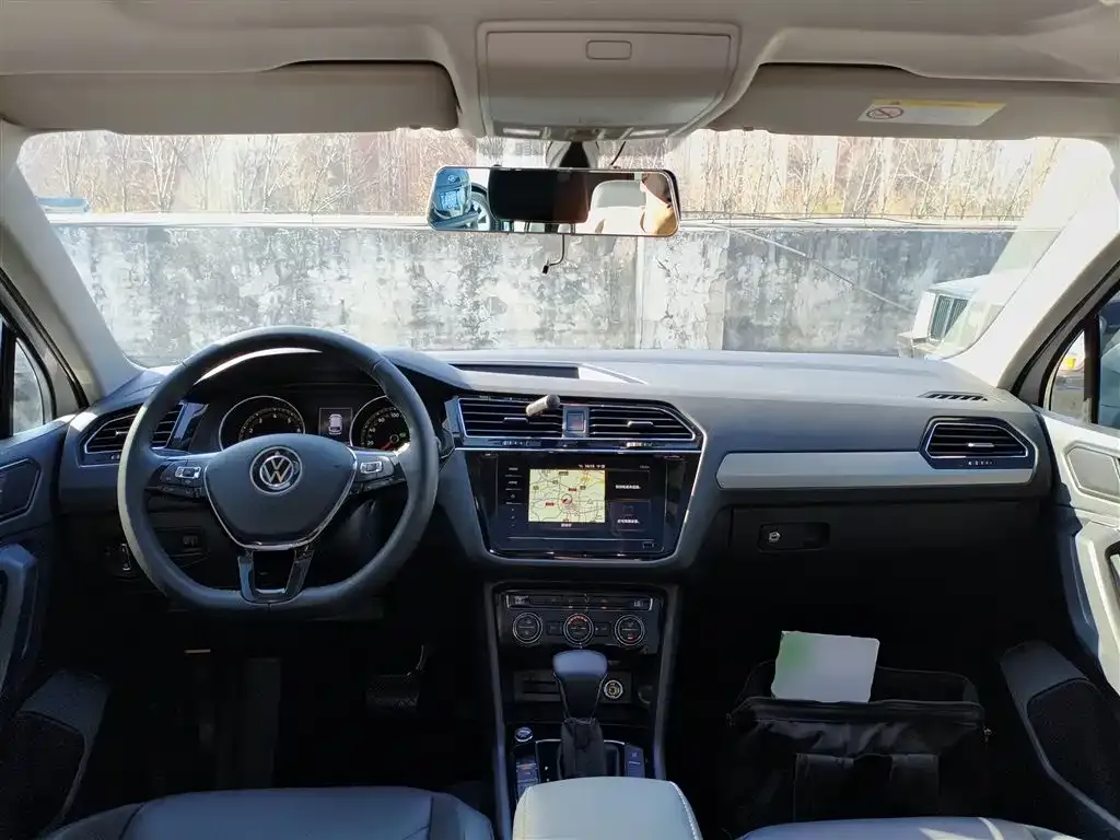 Volkswagen Tiguan L 2021 из CN, фото 10