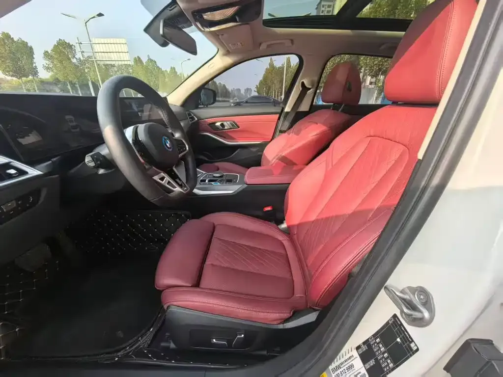 BMW i3 2024 из CN, фото 5