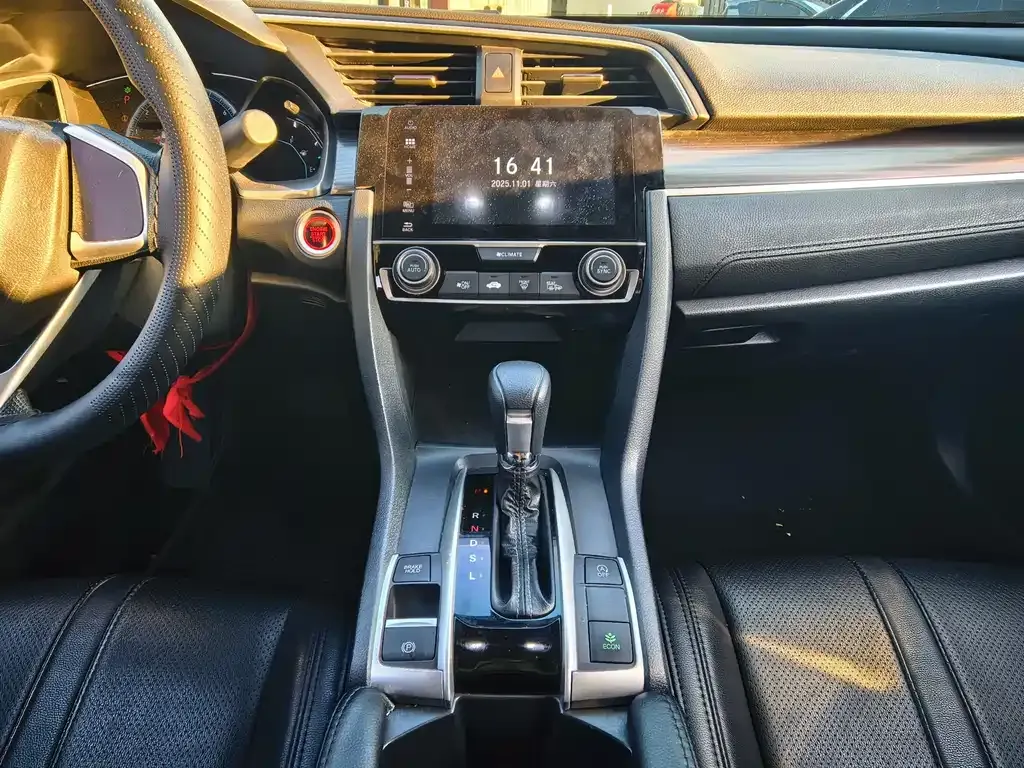 Honda Civic 2021 из CN, фото 8